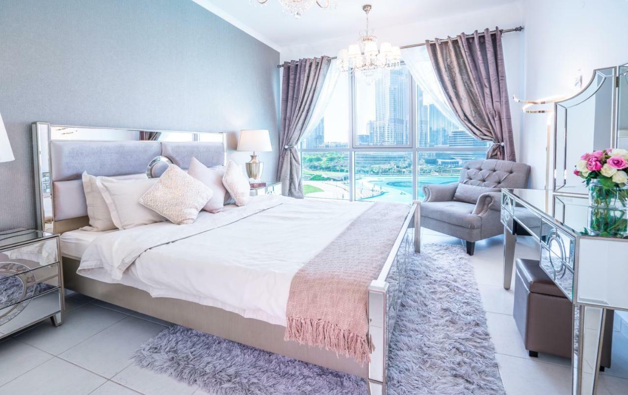 Elite Royal Apartment - Full Burj Khalifa & Fountain View - Opal - 2 Bedrooms Plus 1 Open Bedroom Without Partition Dubái Exterior foto